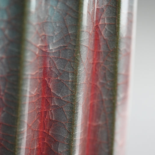 Contemporary Ice Crackled Sculptural Celadon Vase ー若尾 経 “青瓷 花入”