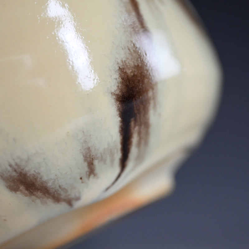 Konkoguro Chawan ー利茶土 ミルグリム "KONKO GURO CHAWAN"