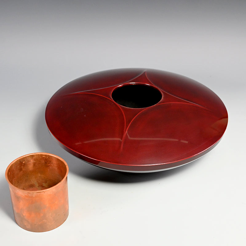 A fabulous modernist Lacquer Vase ー中 清太郎 "乾漆 花器"