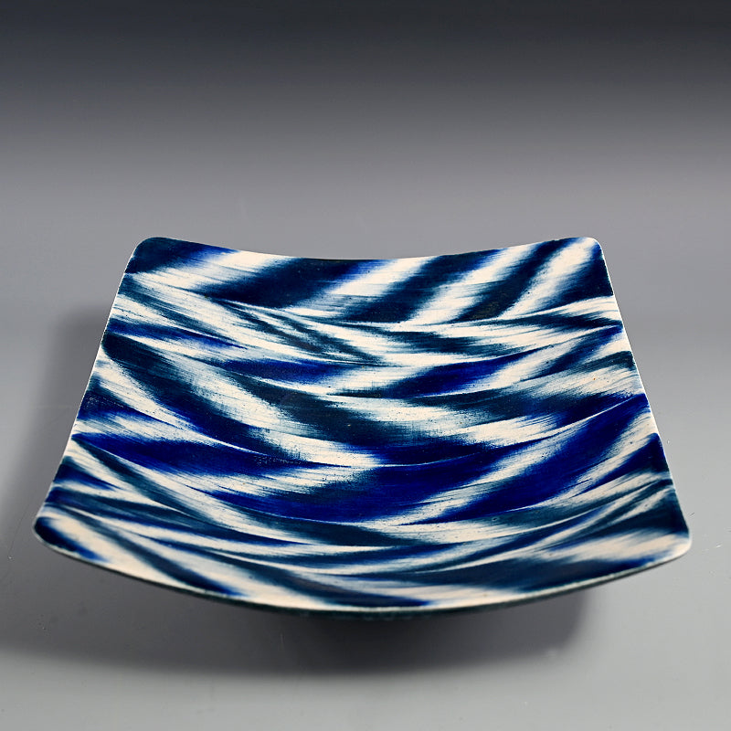 Award Winning & Exhibited Indigo Plate ー福島 寛子 “呉須絵矢絣文角皿”