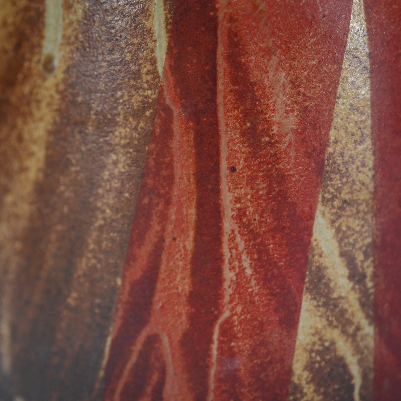 Sculptural Vase ー清水 六兵衛 "一輪指花陶容"