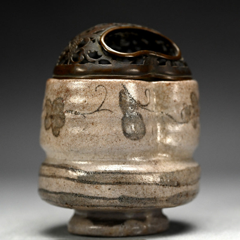 Early Edo p. Shino-Oribe Koro