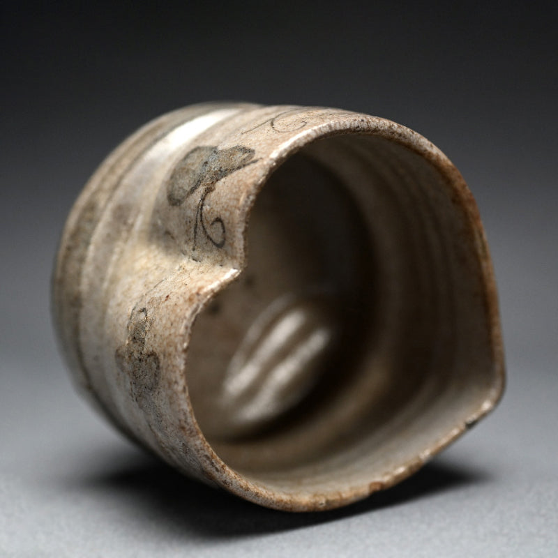 Early Edo p. Shino-Oribe Koro