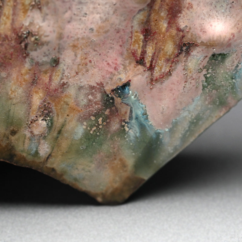 Contemporary Manyosai Ceramic Vase ー林 正太郎 "万葉彩扇面花器"