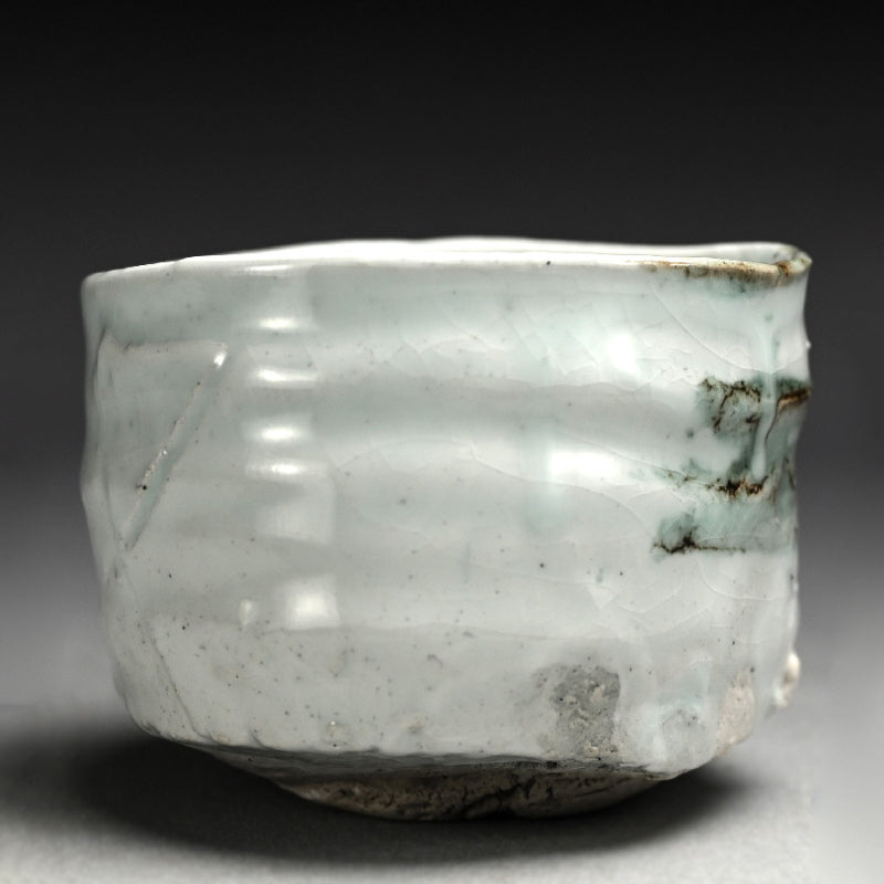 Contemporary White Chawan ー鯉江 良二 "引出し 白茶盌"