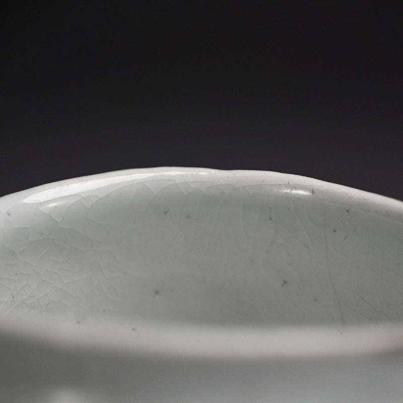 Contemporary White Chawan ー鯉江 良二 "引出し 白茶盌"