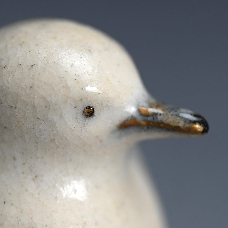 Kogo Incense Case, Wagtail ー宮川 香山 "仁清写 香合 鶺鴒"