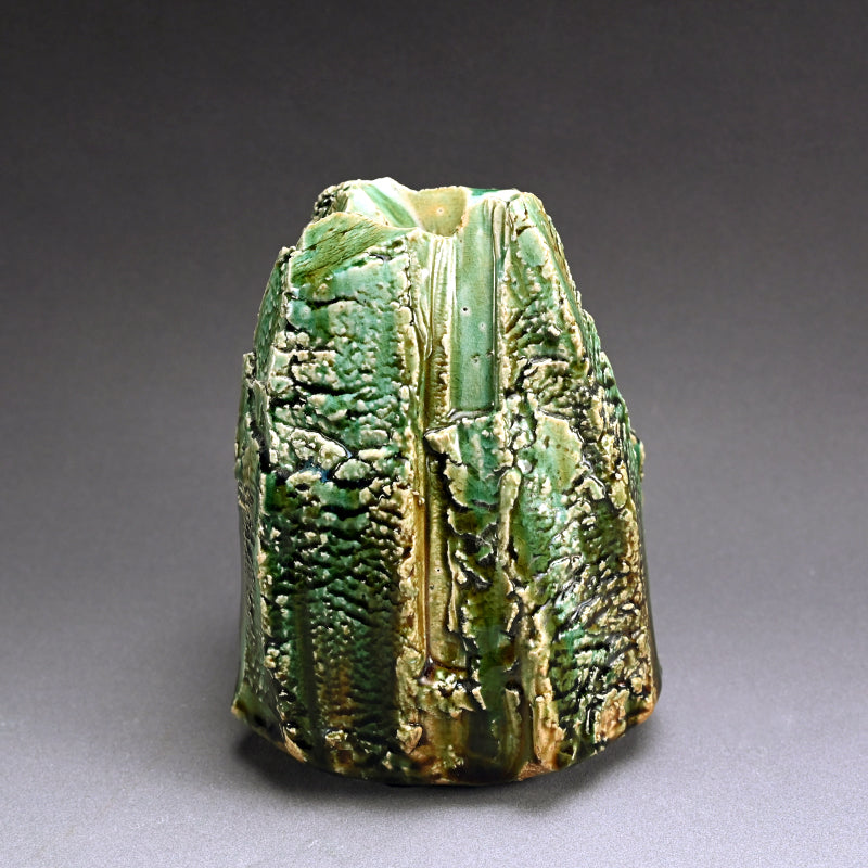 Stellar Riven Clay Oribe Vase ー"織部花器"