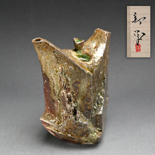Unusual Shinogi Lidded Vase ー新 学 "伊賀 鎬水注花器"