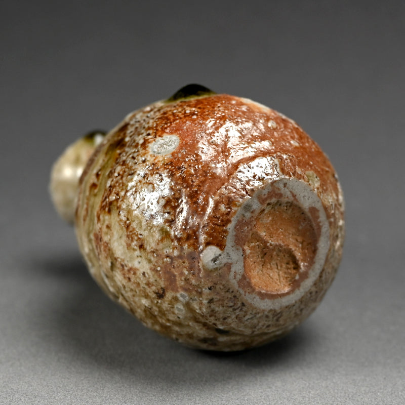 Shigaraki Ash Glazed Tokkuri Sake Flask ー古谷 剛敏 "信楽自然釉 徳利"