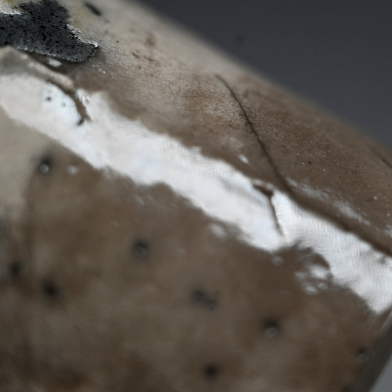 White Raku Chawan Tea Bowl ー橋本 知成 “白楽筒茶碗”