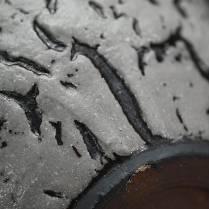 White glaze Vase ー木村 展之 "梅華皮 壺"