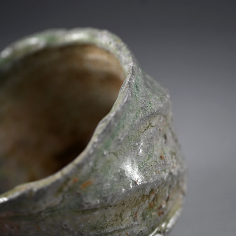 Iga Shinogi Chawan ー新 学 "伊賀 鎬茶碗"
