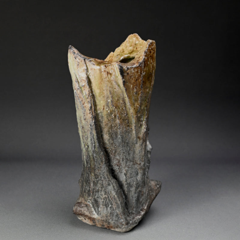 Iga Shinogi Vase ー新 学 “伊賀 鎬花入”