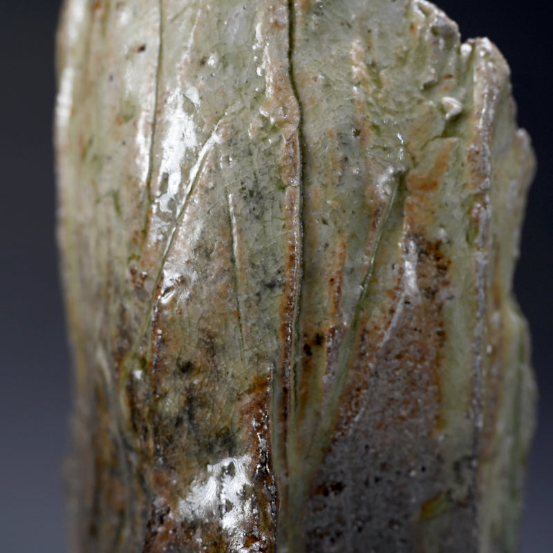 Iga Shinogi Vase ー新 学 “伊賀 鎬花入”