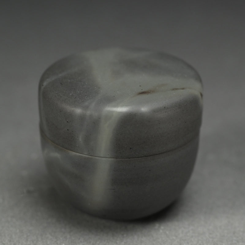 Rare! Ao-Bizen Natsume Tea Container ー岸本 明彦 "備前 棗"