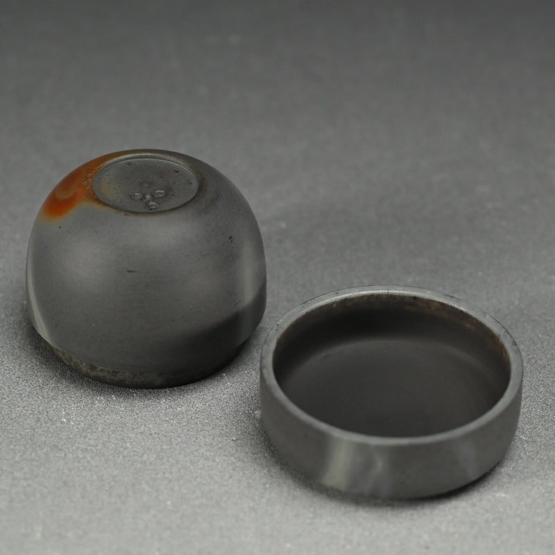 Rare! Ao-Bizen Natsume Tea Container ー岸本 明彦 "備前 棗"