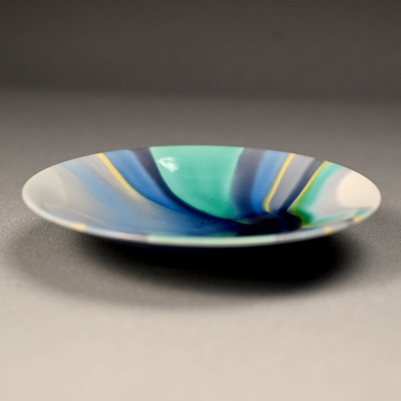 Tokuda Junko Kutani Plate ー四代 徳田 八十吉 (順子) "太古の富士"