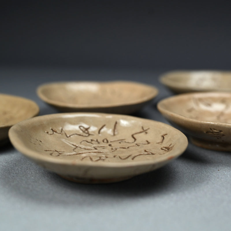 Meme-zara Small Dishes ー大田垣蓮月 銘々皿