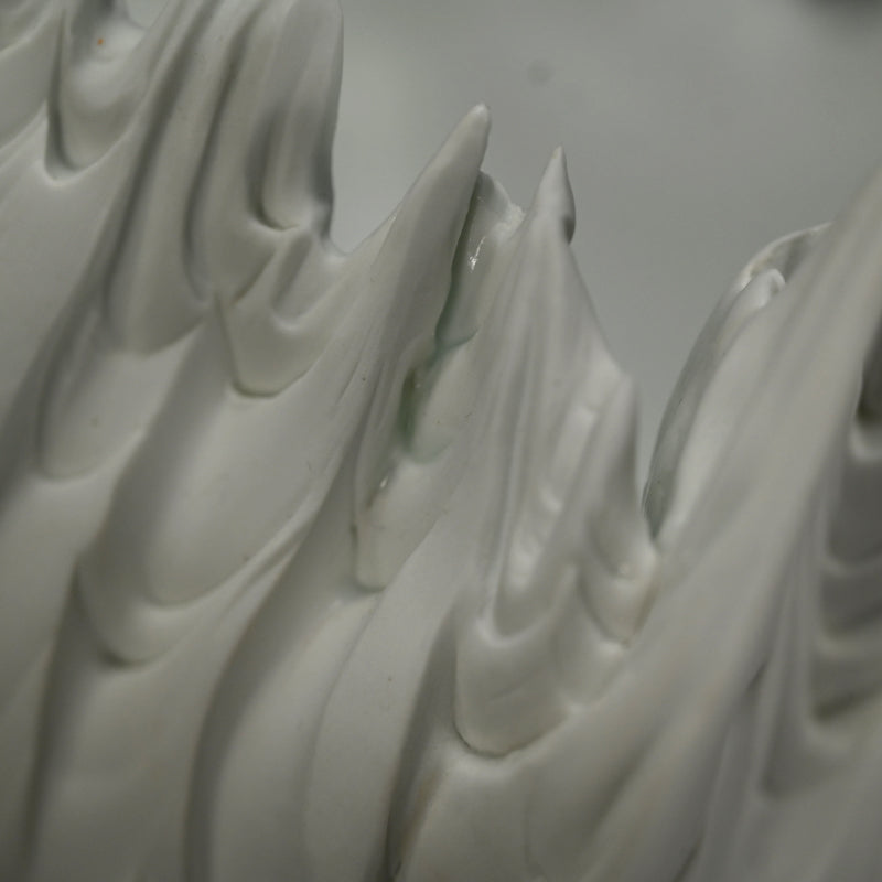Contemporary Hakuji Porcelain Basin ー徳丸 鏡子 "白磁火焔紋 碗"