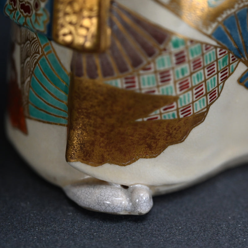 Museum Published Set of 3 Ceramic Okimono ー初代 諏訪蘇山 ”色絵金彩踊置物”