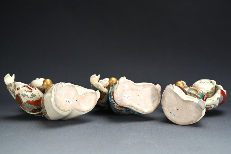 Museum Published Set of 3 Ceramic Okimono ー初代 諏訪蘇山 ”色絵金彩踊置物”