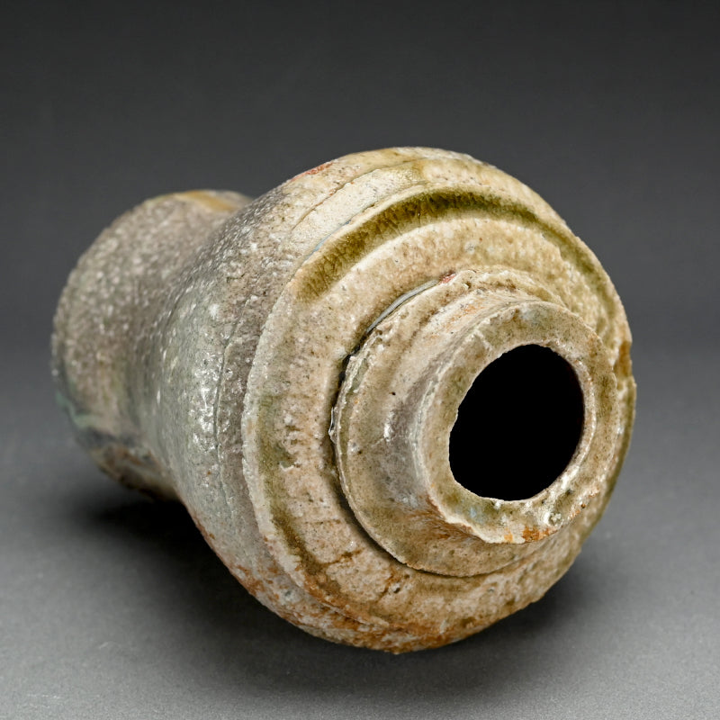 Shigaraki Bottle Vase ー藤本 秀 "信楽 花生"