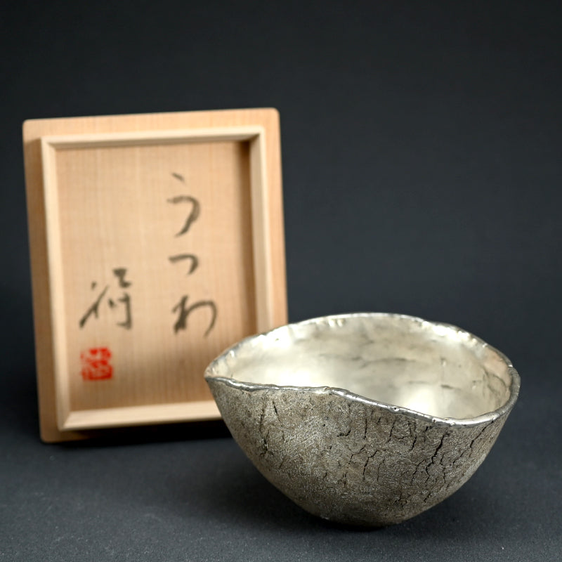 Silver Glazed Utsuwa Bowl ー小川 待子 "うつわ"
