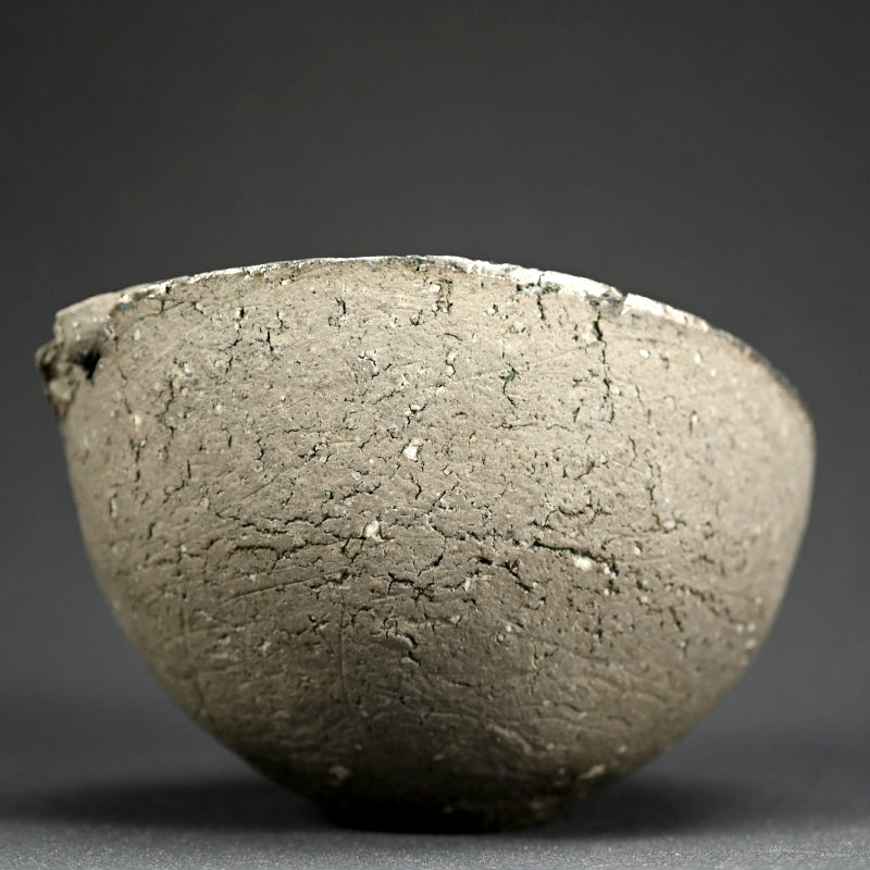Contemporary Black Clay Vessel ー小川 待子 "うつわ"