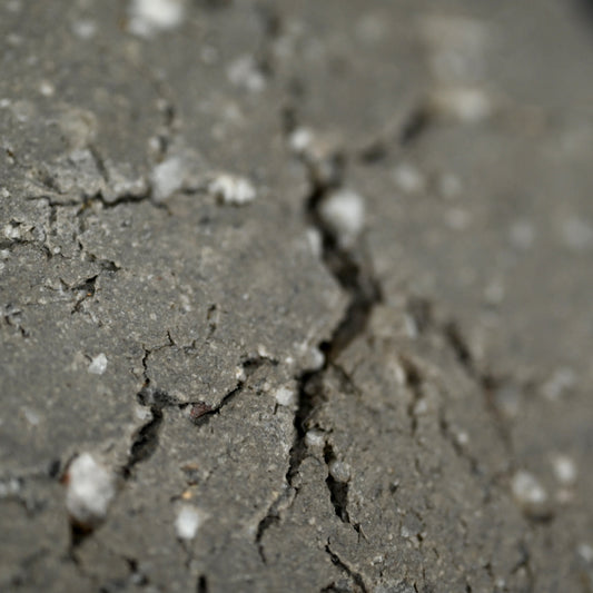 Contemporary Black Clay Vessel ー小川 待子 "うつわ"