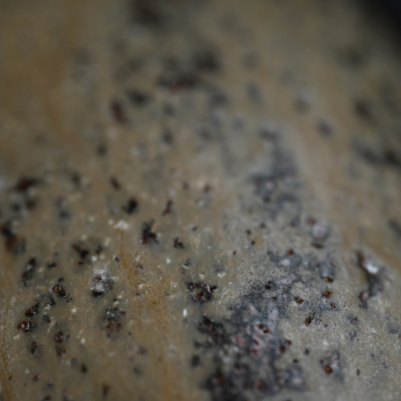 Fabulous Early Work by LNT Shimizu Uichi ー“鉄釉二彩 花瓶”