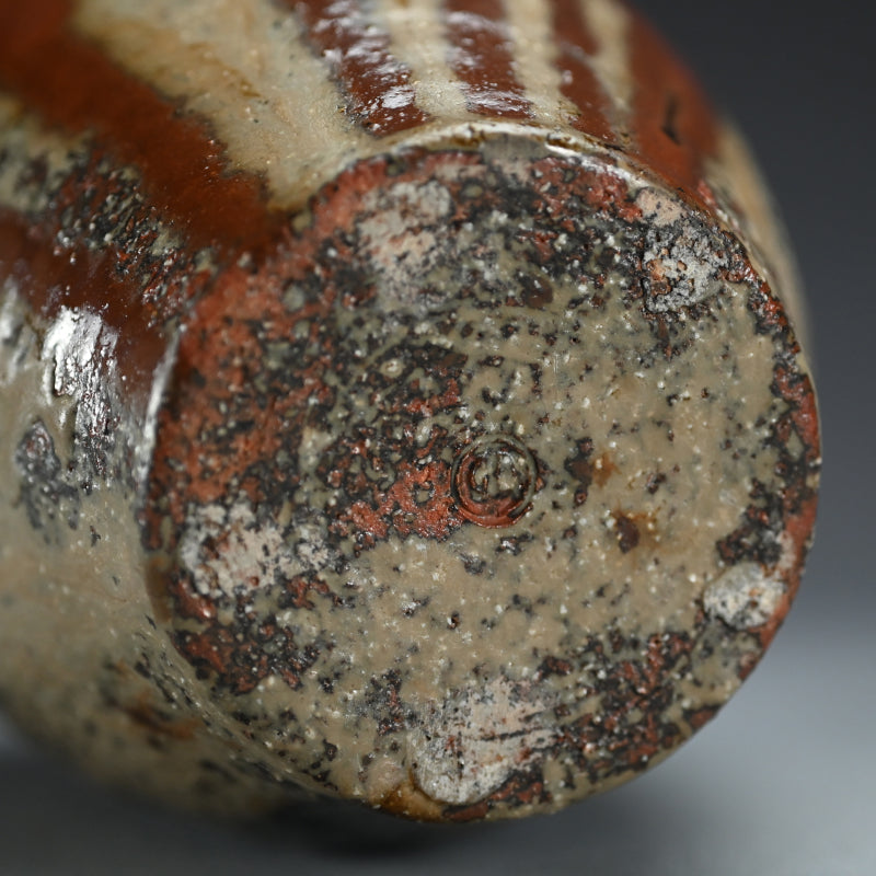 Fabulous Early Work by LNT Shimizu Uichi ー“鉄釉二彩 花瓶”