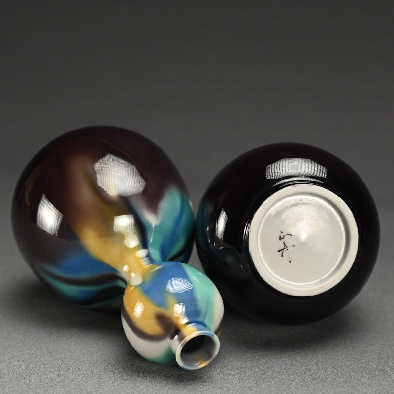 Porcelain Tokkuri Set ー"彩釉徳利 三代 徳田八十吉, 正彦"