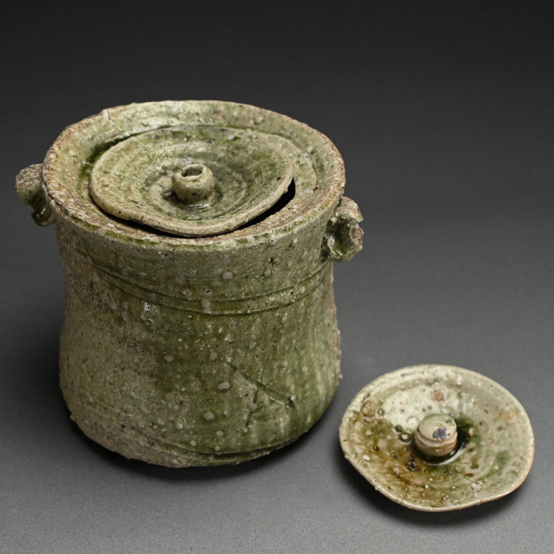Ash Glazed Mizusashi ー辻村 史郎 "自然釉耳付水指"