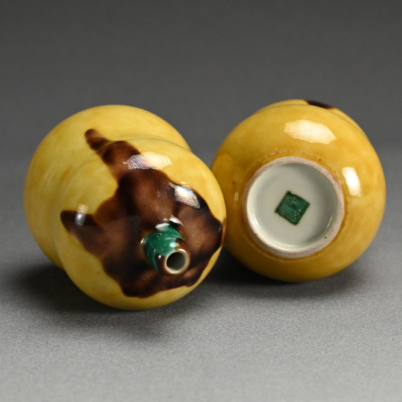 Kutani Porcelain. Tokkuri Sake Set A