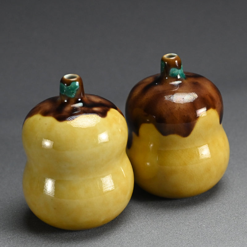 Kutani Porcelain. Tokkuri Sake Set A