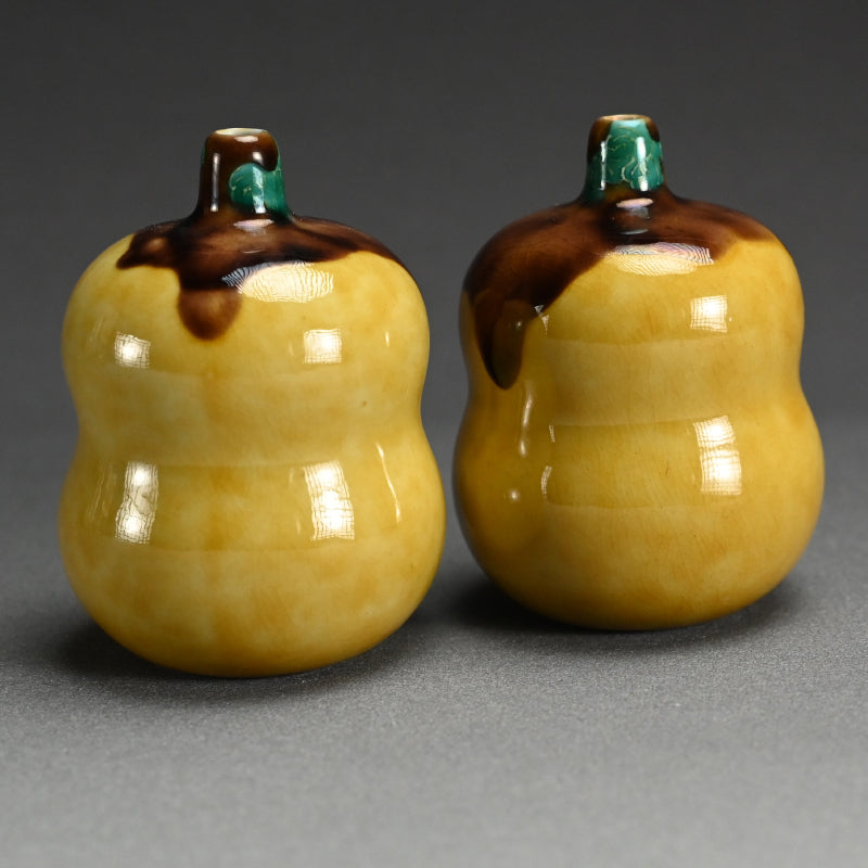 Kutani Porcelain. Tokkuri Sake Set A