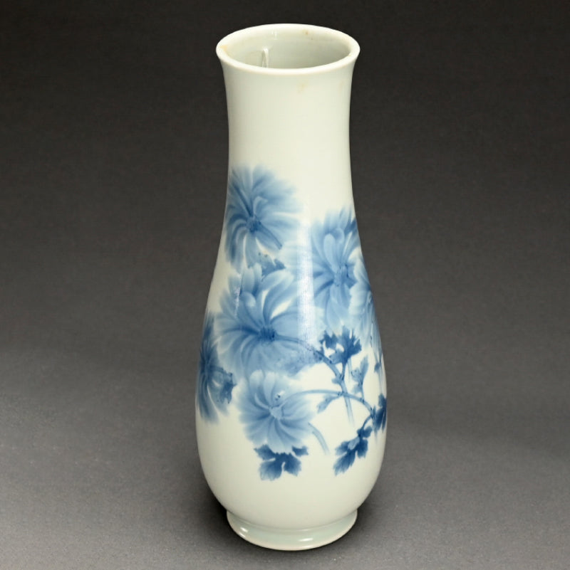 Porcelain Chrysanthemum Vase ー宮川 香山 "花瓶"