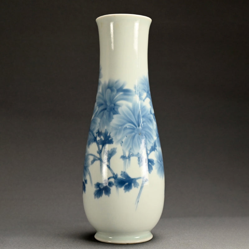 Porcelain Chrysanthemum Vase ー宮川 香山 "花瓶"