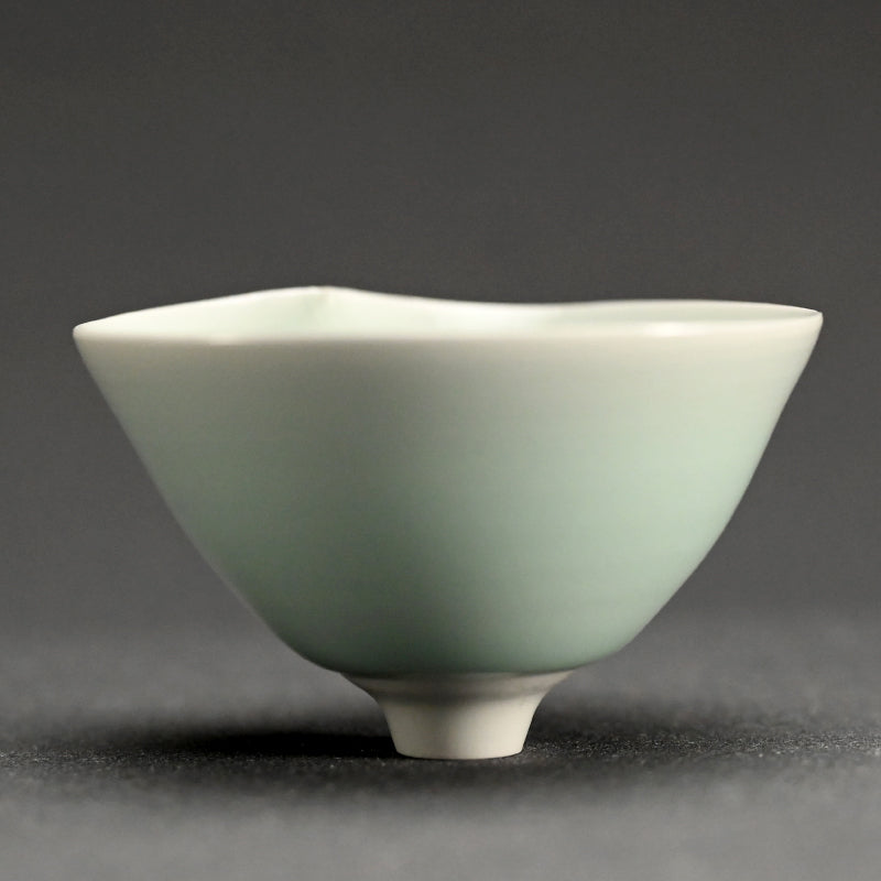 Porcelain Guinomi Sake Cup C ー“青白磁 ぐい呑”