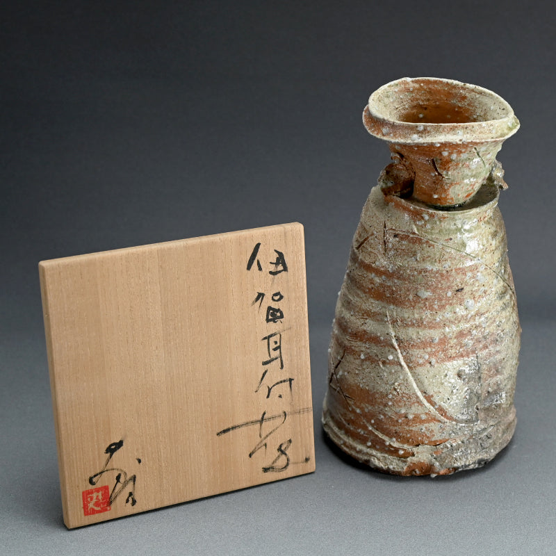 Iga Vase ー辻村 史朗 “伊賀耳付花生”