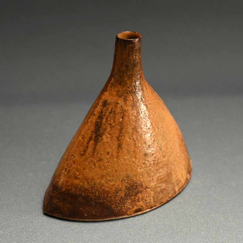 Mid Century Vase ー熊倉 順吉 “伊羅保壺”