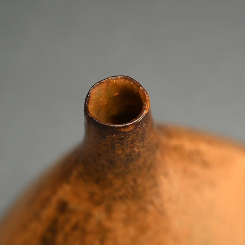 Mid Century Vase ー熊倉 順吉 “伊羅保壺”