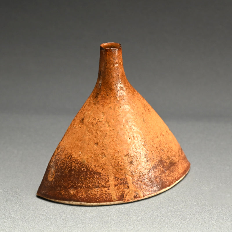 Mid Century Vase ー熊倉 順吉 “伊羅保壺”