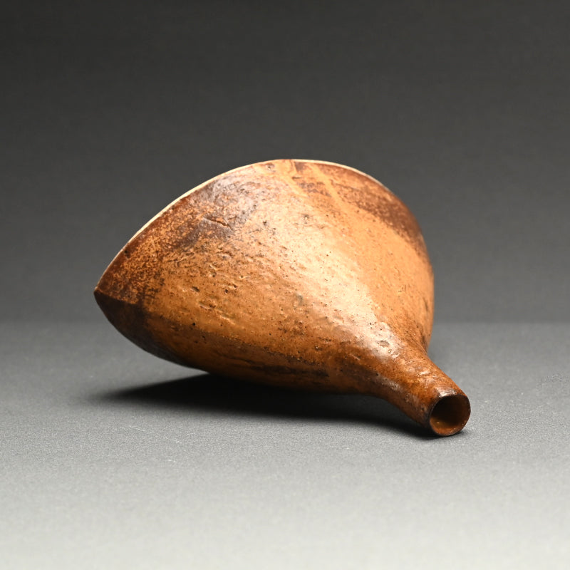 Mid Century Vase ー熊倉 順吉 “伊羅保壺”