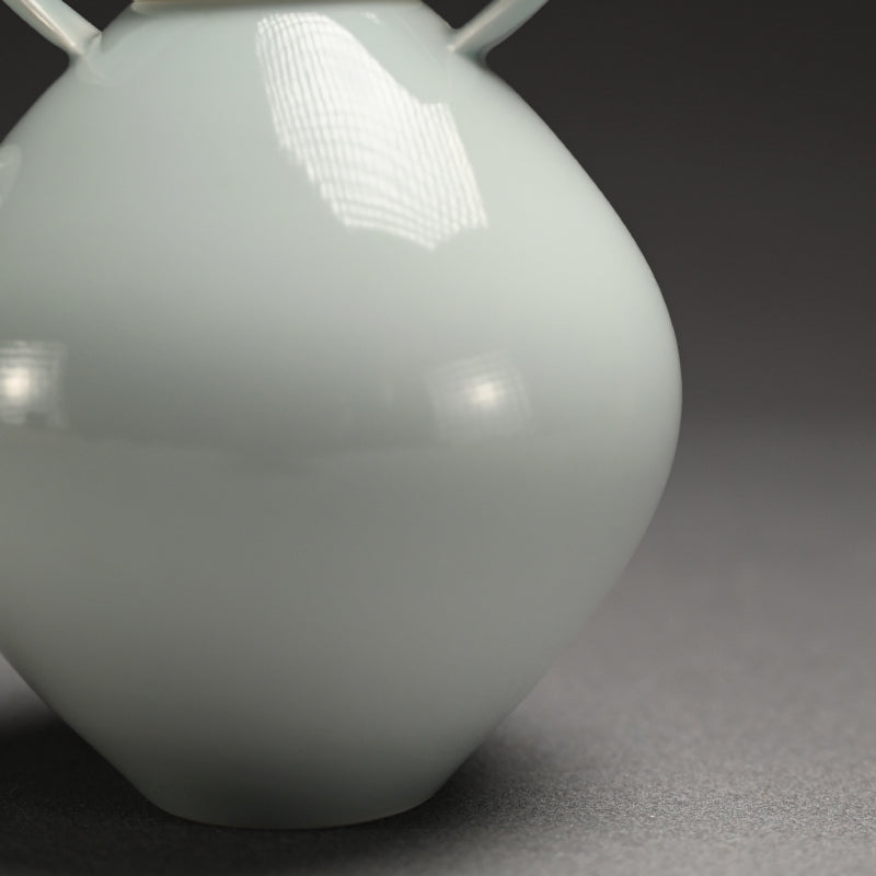 Fabulous Porcelain Dobin Teapot ー宇佐美 賢祐“土瓶”