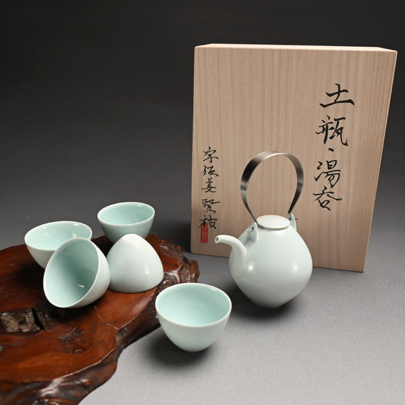 Boxed 5 person Porcelain Tea set ー宇佐美 賢祐 ”土瓶・湯吞”