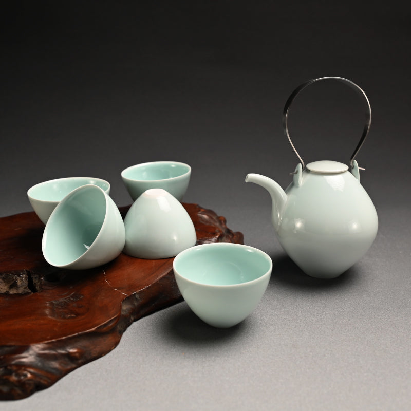 Boxed 5 person Porcelain Tea set ー宇佐美 賢祐 ”土瓶・湯吞”