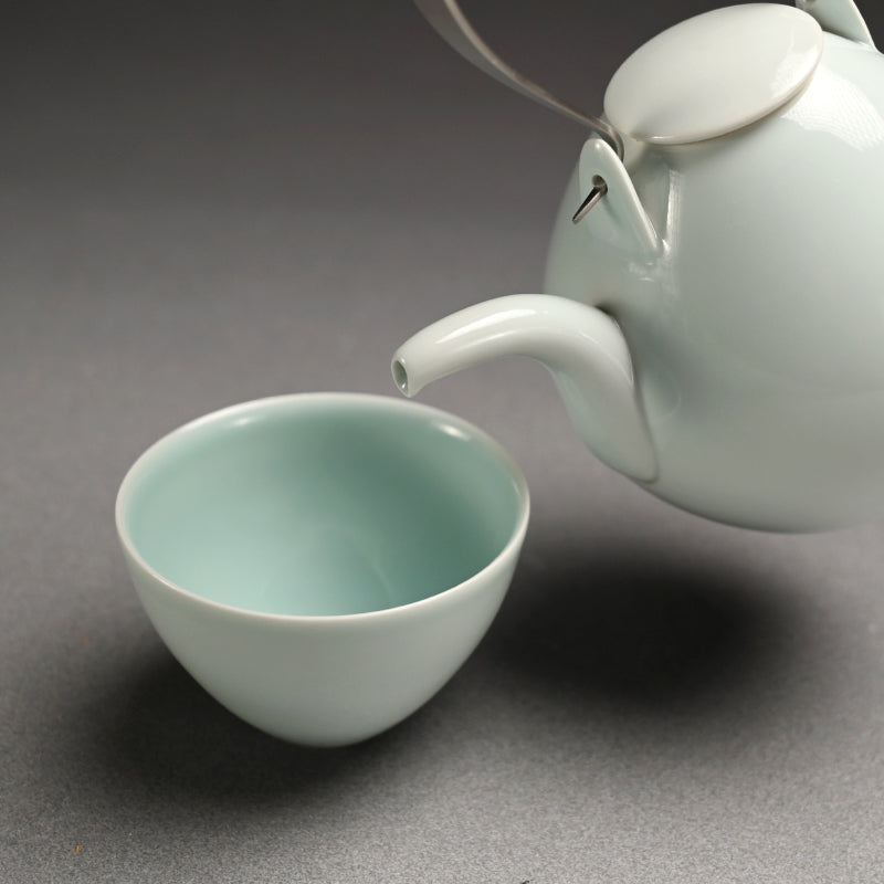 Boxed 5 person Porcelain Tea set ー宇佐美 賢祐 ”土瓶・湯吞”