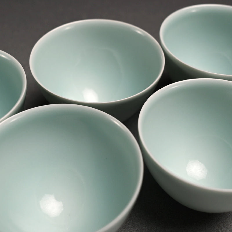 Boxed 5 person Porcelain Tea set ー宇佐美 賢祐 ”土瓶・湯吞”